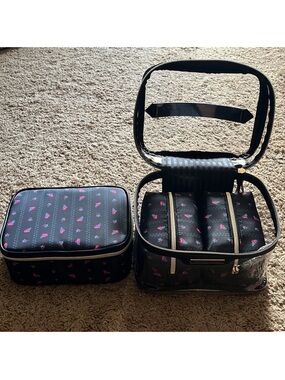 Victoria’s Secret 4 piece cosmetic bag set